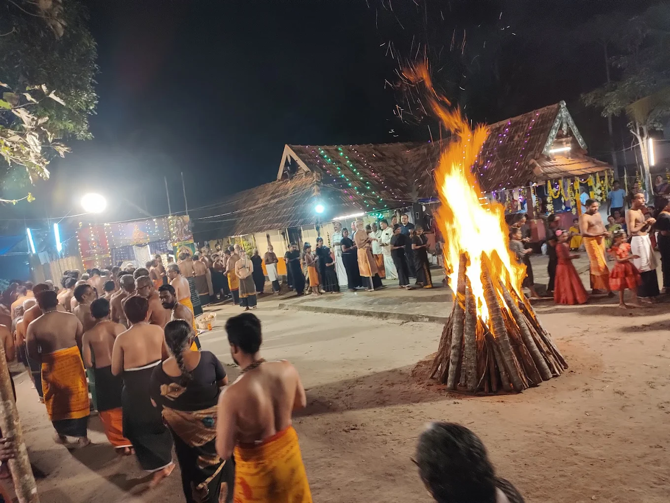 Panaynnar Kavu Devi Temple new
