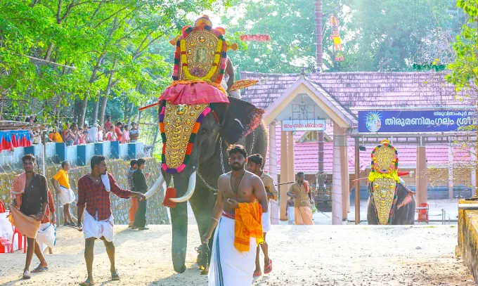Arianoor Sri Bhadrakali temple Alappuzha Dresscode