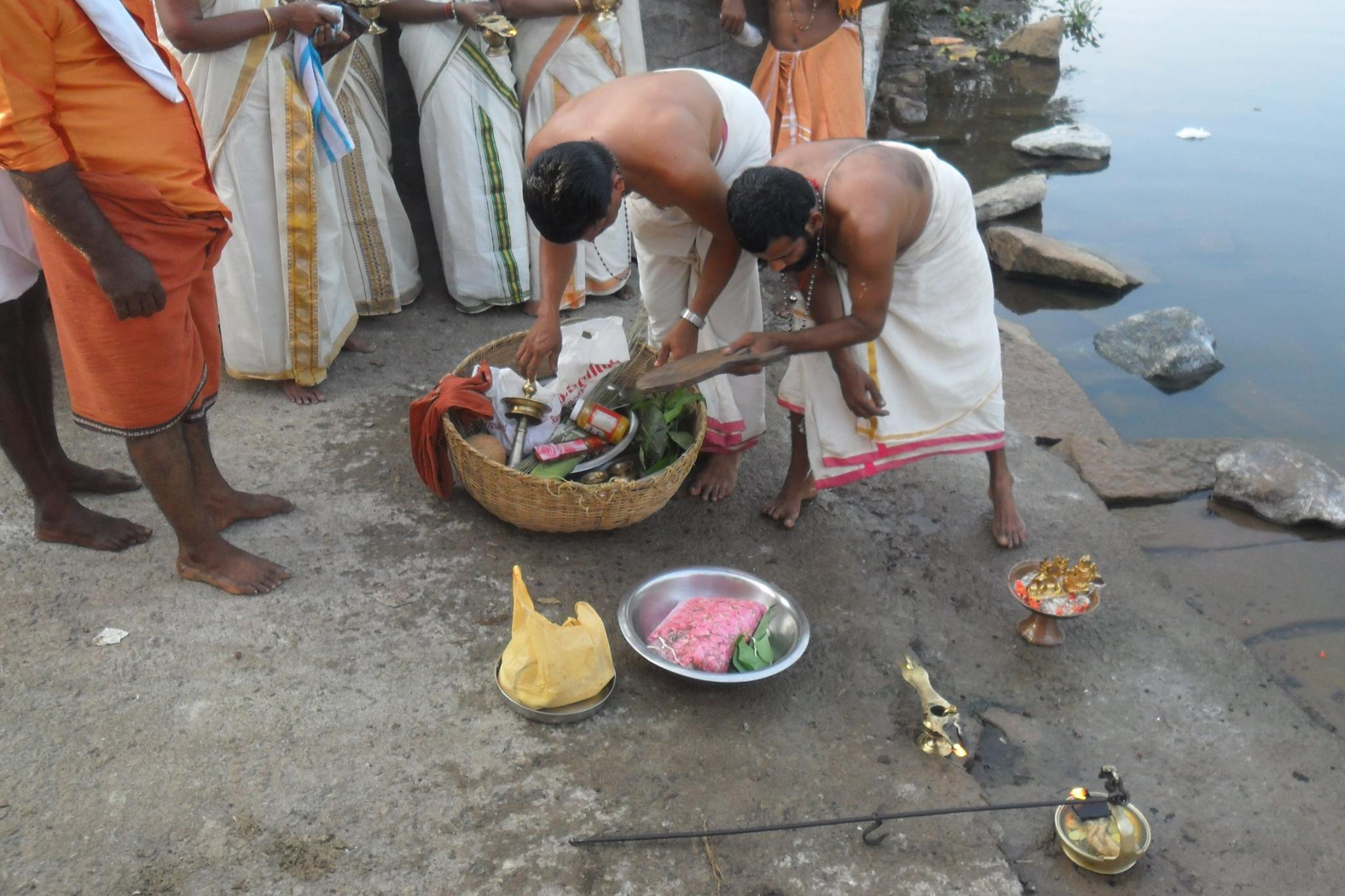 Ponnaram Thottam Sree Bhagavathi is an Shakthi devi in Hinduism