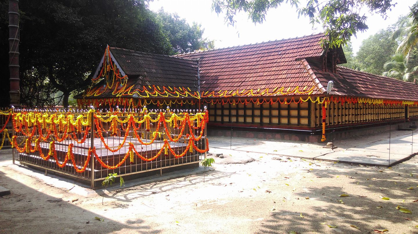 Thiruvilanjal Sree Bhagavathi    Sri Krishna SwamiAlappuzha