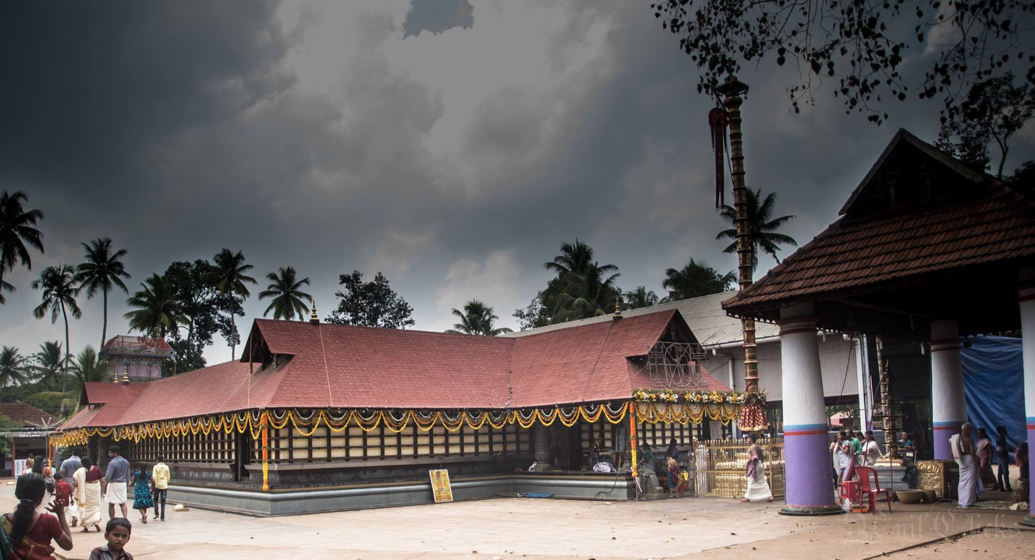 Images of Alappuzha Maruthorvattom Sree Dhanwanthari  krishna Temple