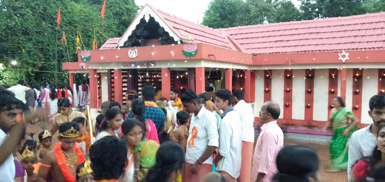 Vettiyar Palliyarakkavu Devi  is an Shakthi devi in Hinduism