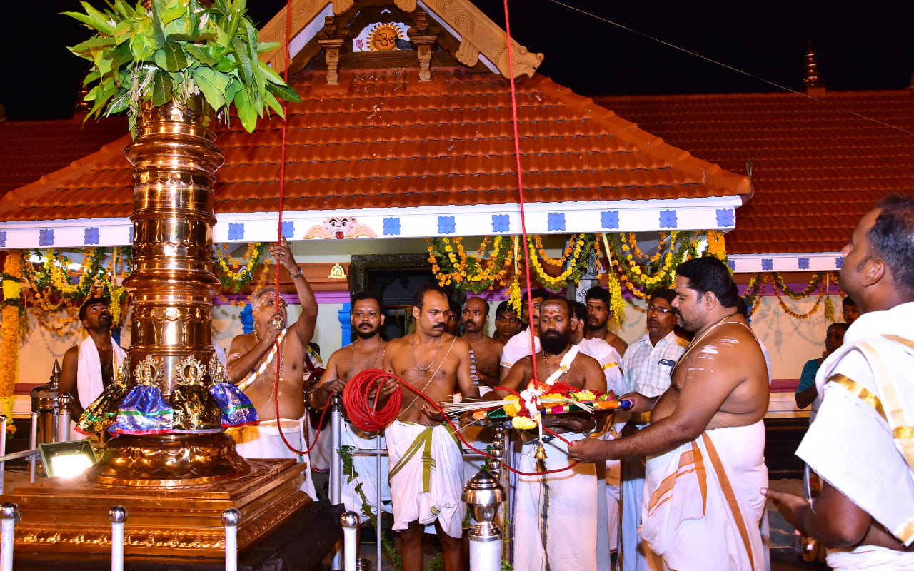 Images of Alappuzha  Chelattubhagam Sree Annapoorneswari   krishna Temple