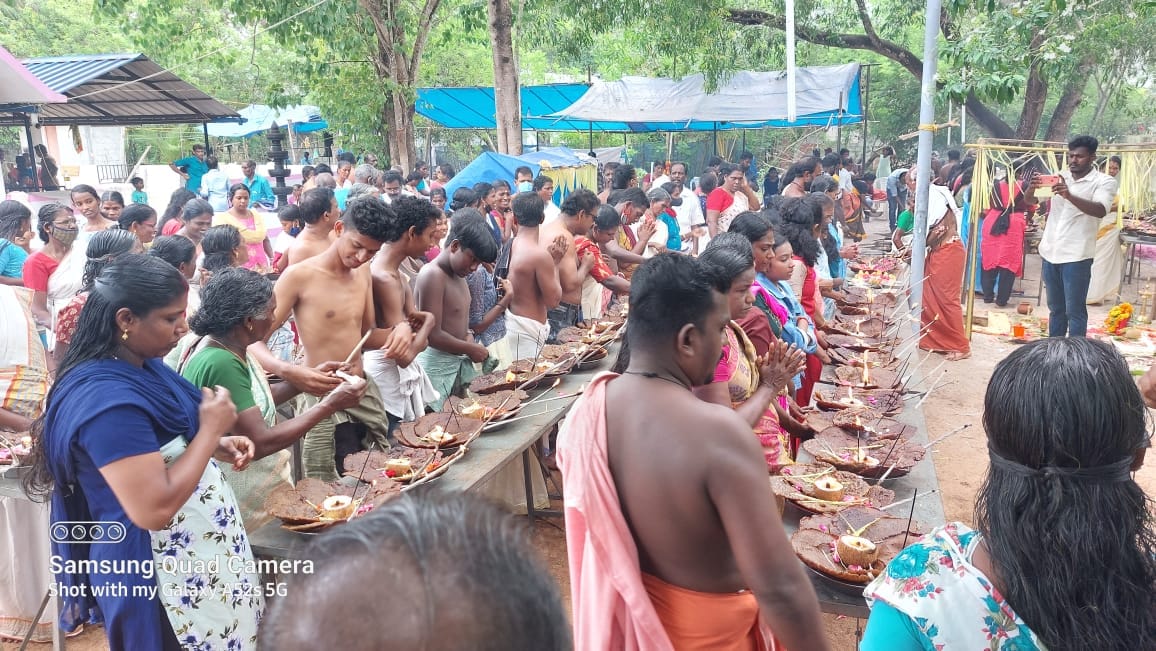 Images of Alappuzha  Kalluvechuthara Sree Devi   krishna Temple