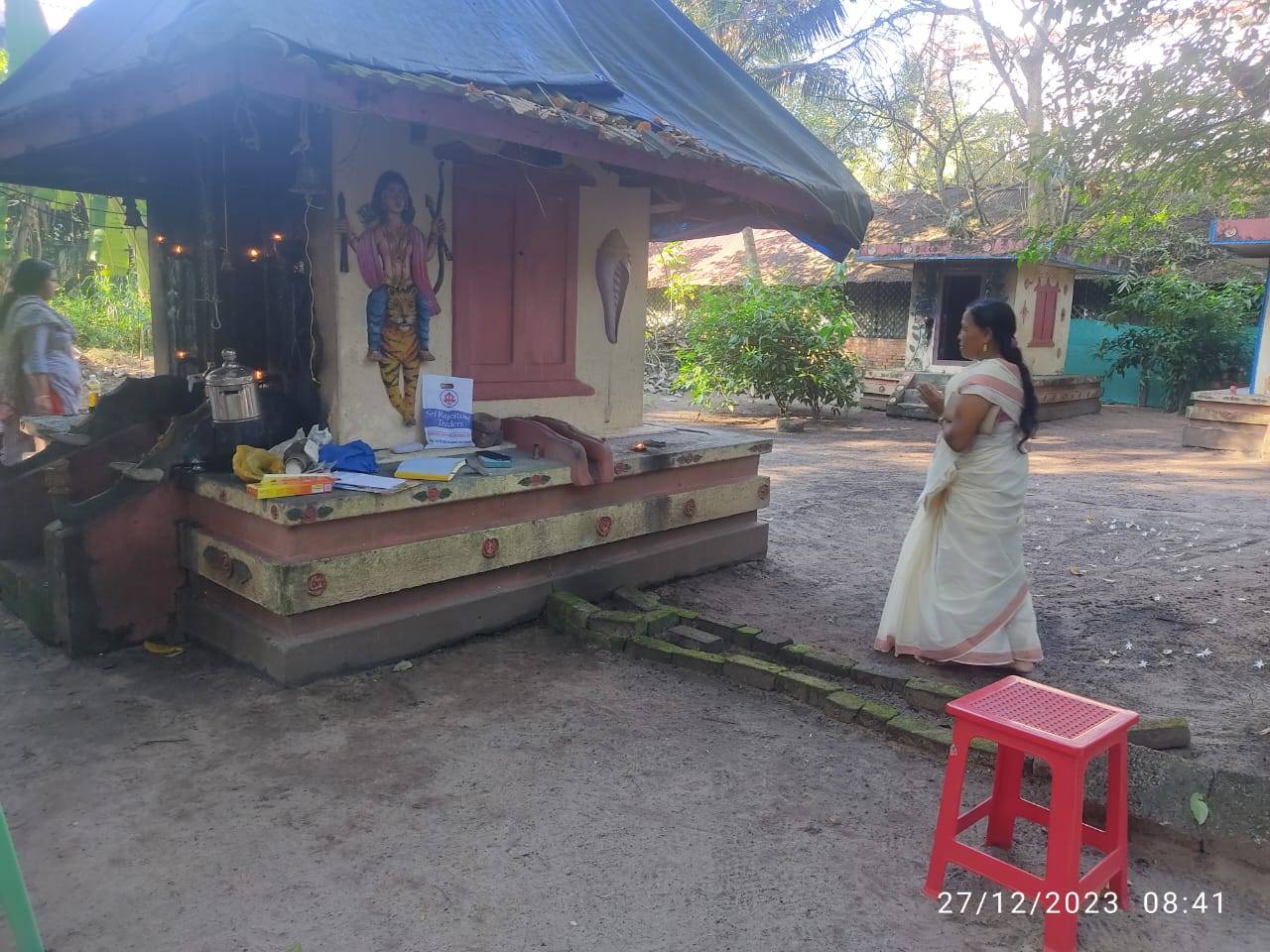  Lakshanayil Mahadevar   Mahadeva temple Alappuzha Dresscode