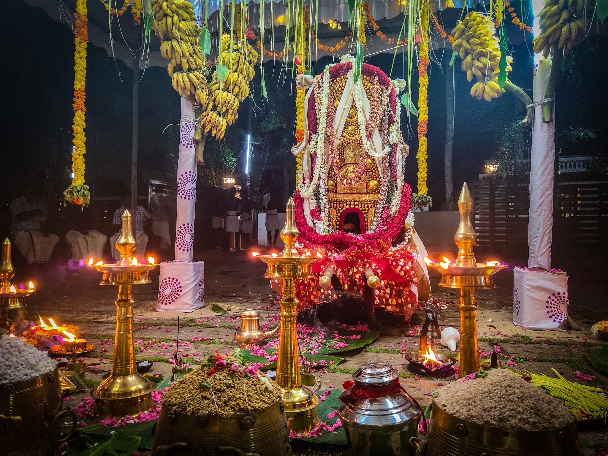 Kalayamkulangara Devi   Mahadeva temple Alappuzha Dresscode