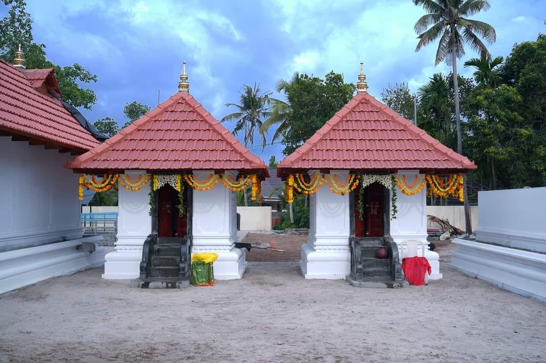  Kaithathil Sree Khandakarna Siva  is an Shakthi devi in Hinduism