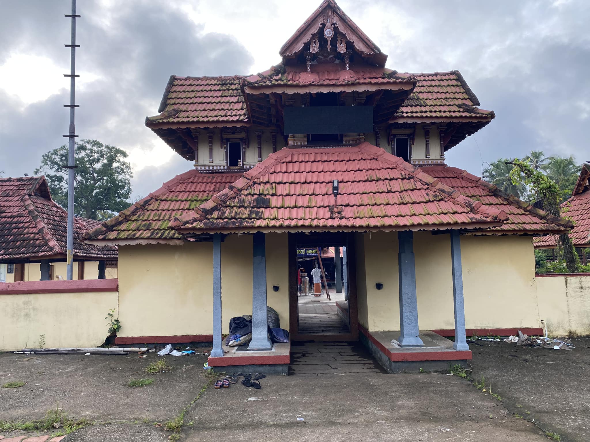 Images of Alappuzha Mankombu Sree Bhagavathy Temple