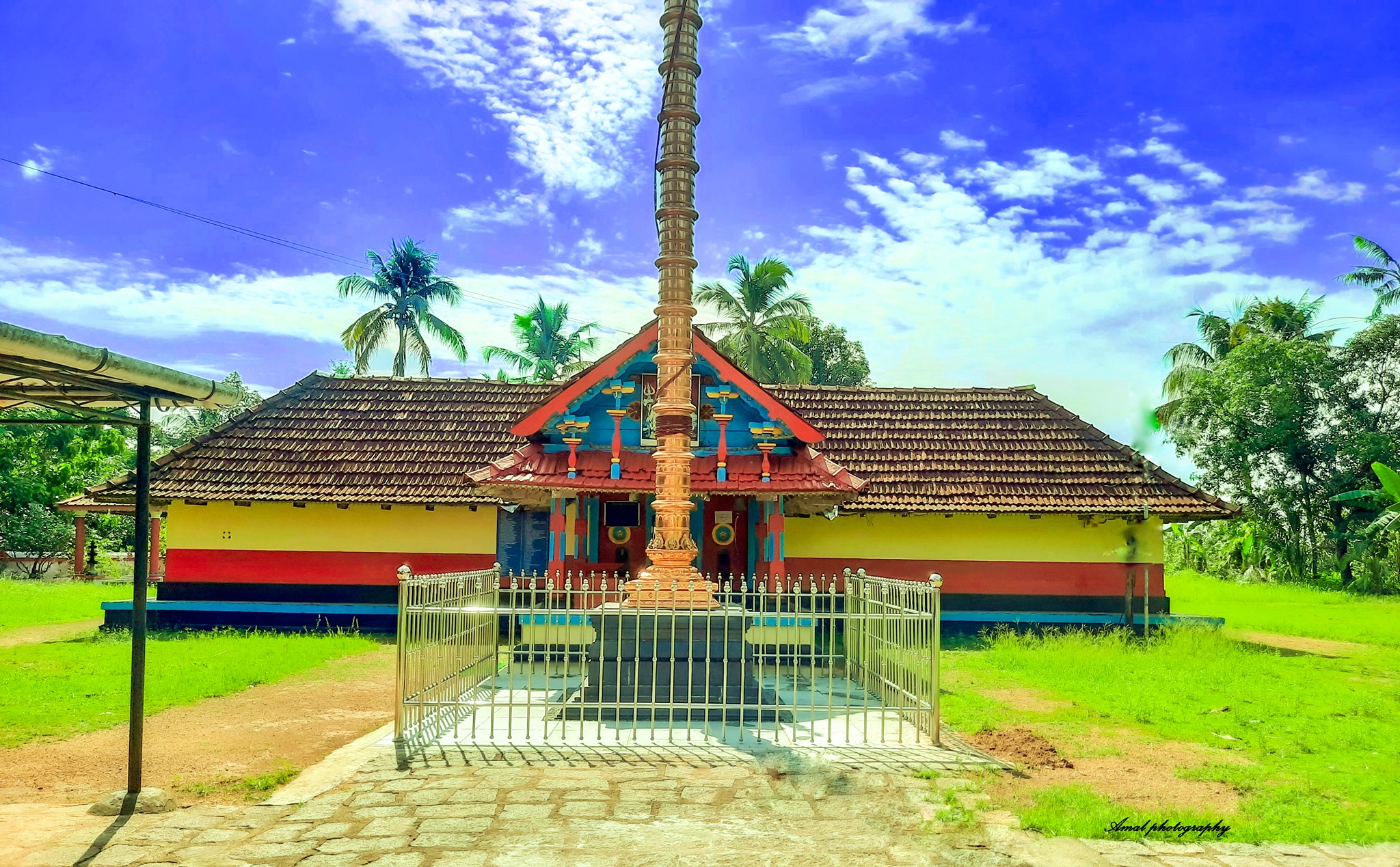 Amballoor Mahadeva  Temple in Kerala