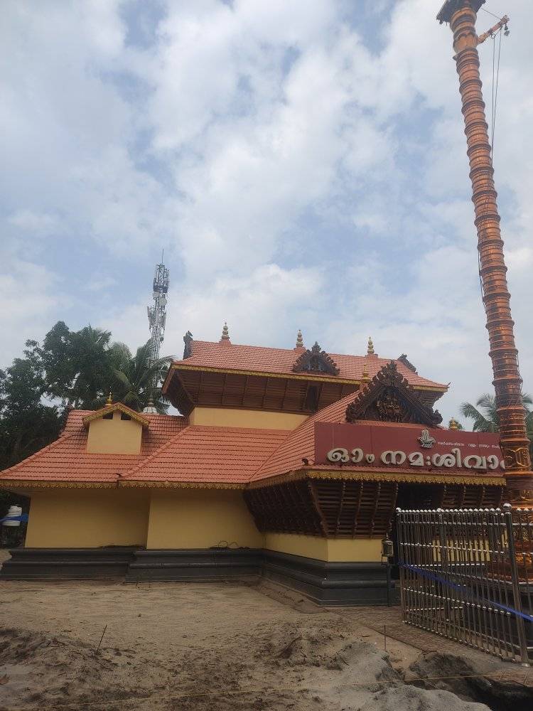 Images of Alappuzha Shivanada Sree Rudra Mahadeva Devi Temple