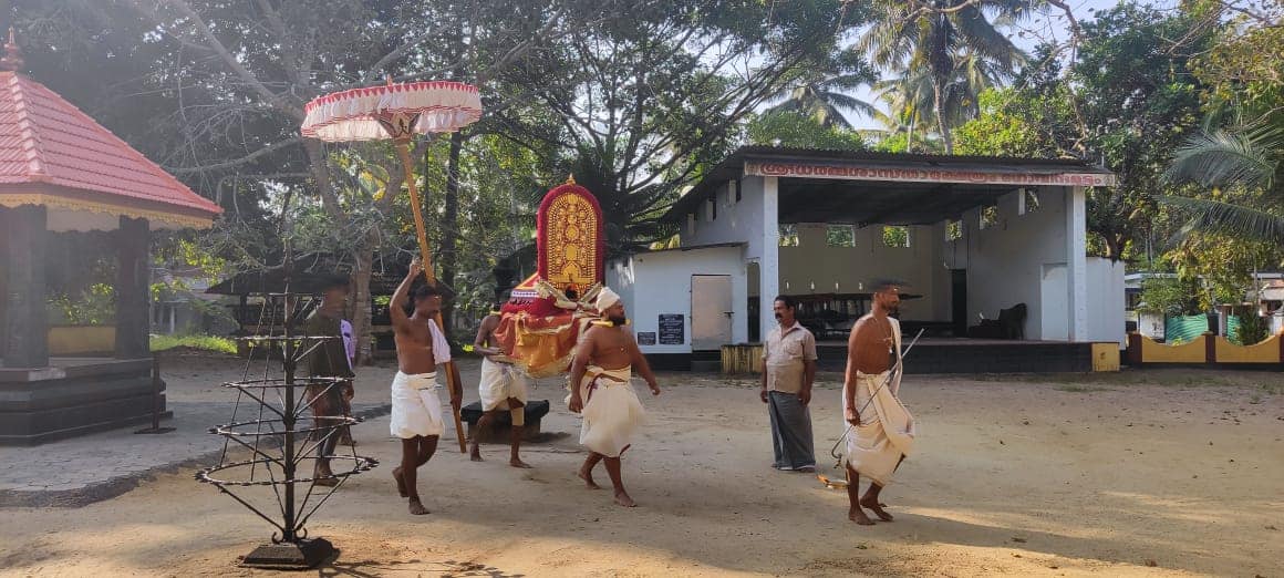 Images of Alappuzha Govindamuttam Sree Dharmasastha Temple