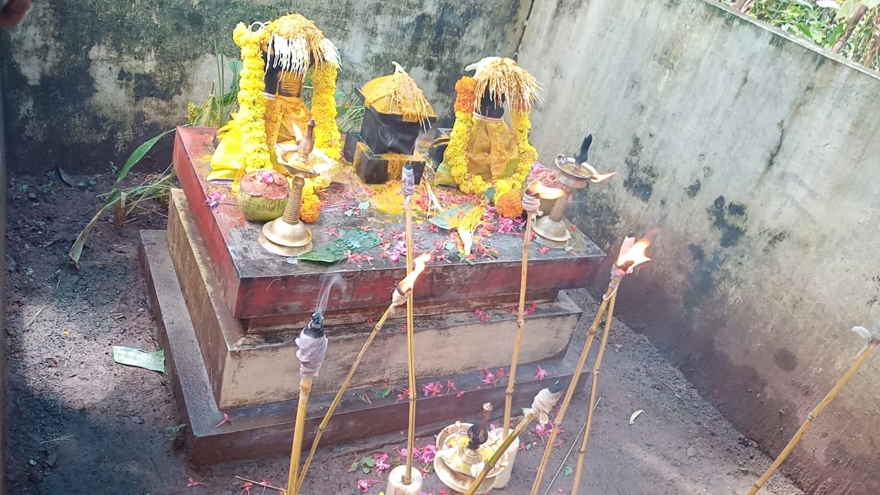 Karingattil Bhadrakali devi  is an Shakthi devi in Hinduism