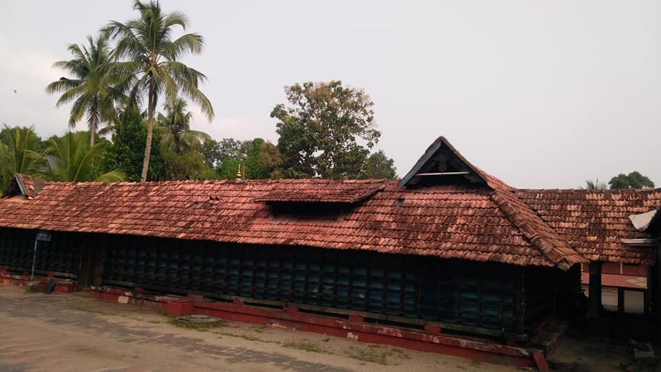 Images of Alappuzha Pazhaveedu Sree Bhagavathy  Temple