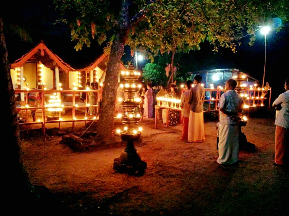 Images of Alappuzha Pullattu Sree Bhagavathy  Temple