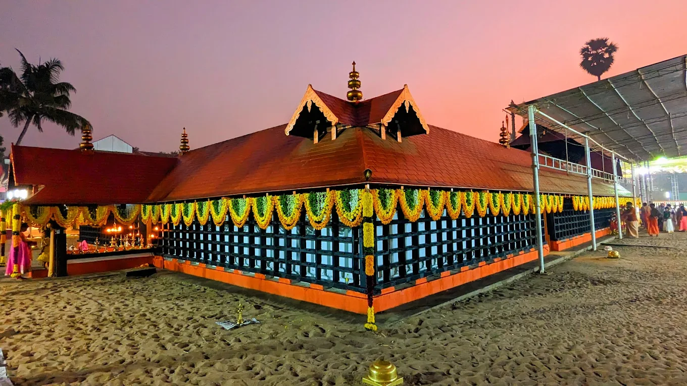 Mararikulam Mahadeva Temple traditional Kerala temple architecture
