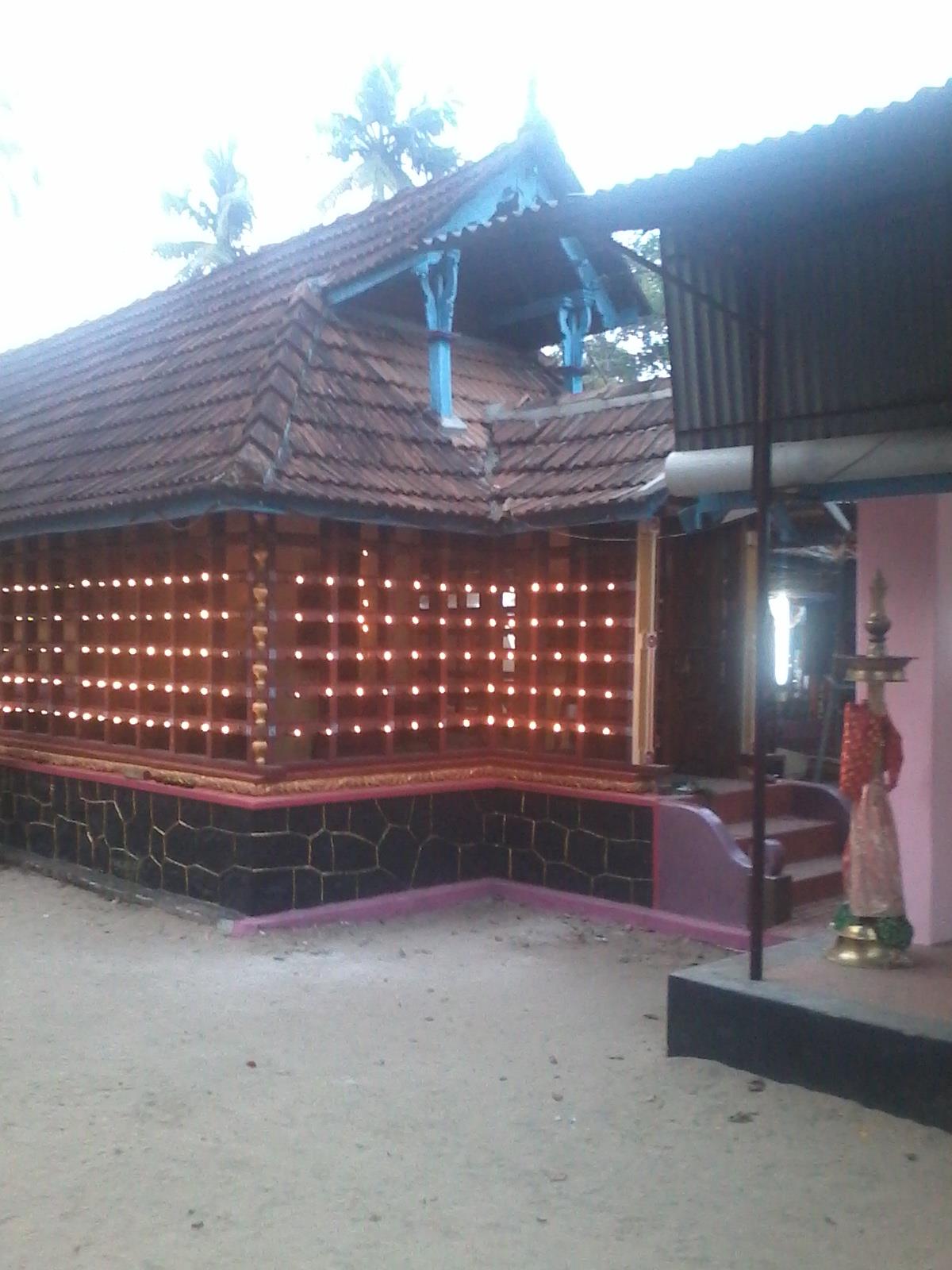 Thattakkattu  Devi  is an Shakthi devi in Hinduism