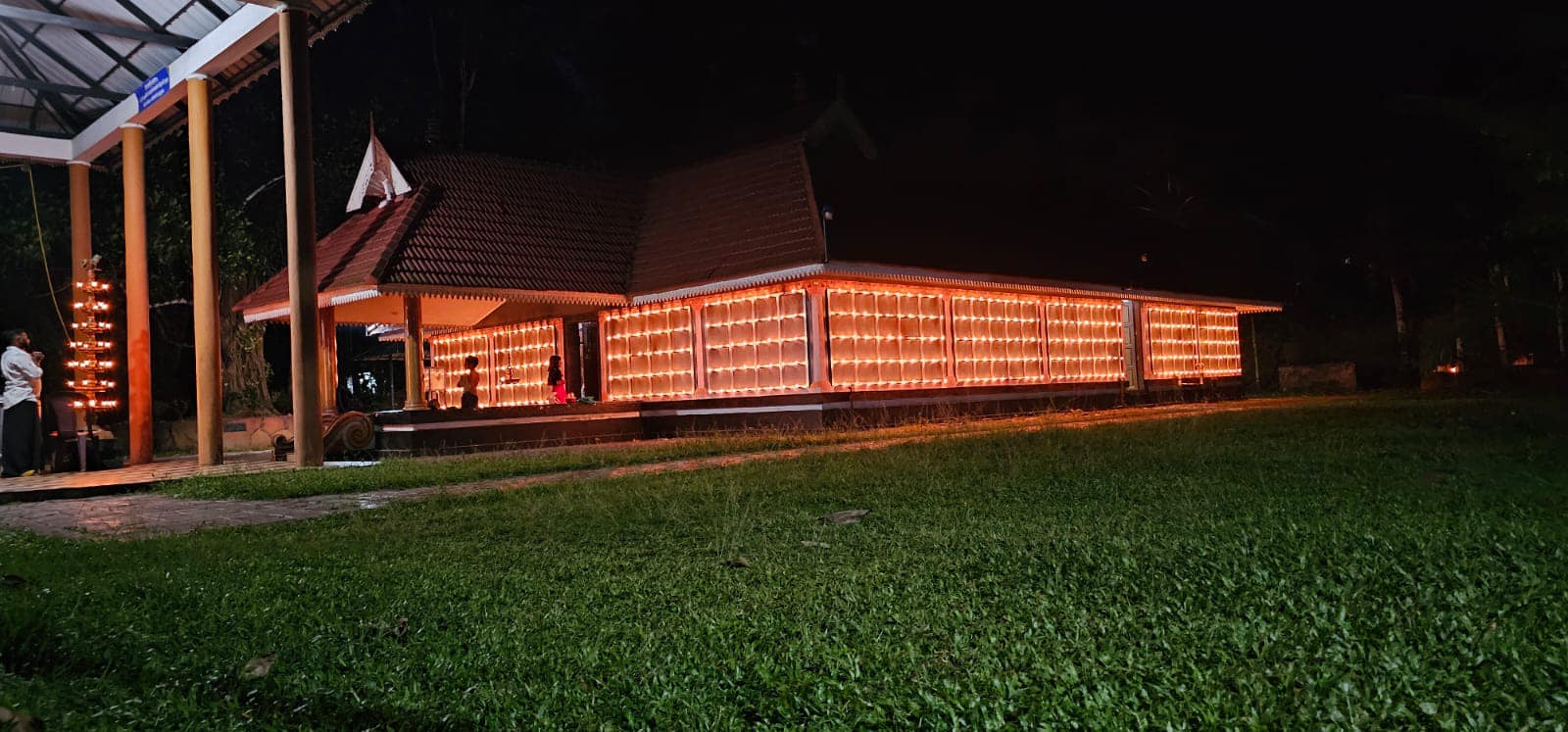 Kadavoor  Sree devi Temple Ernakulam Dresscode