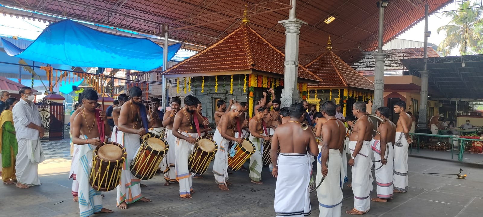 Kadavoor  Sree devi Temple Ernakulam Dresscode