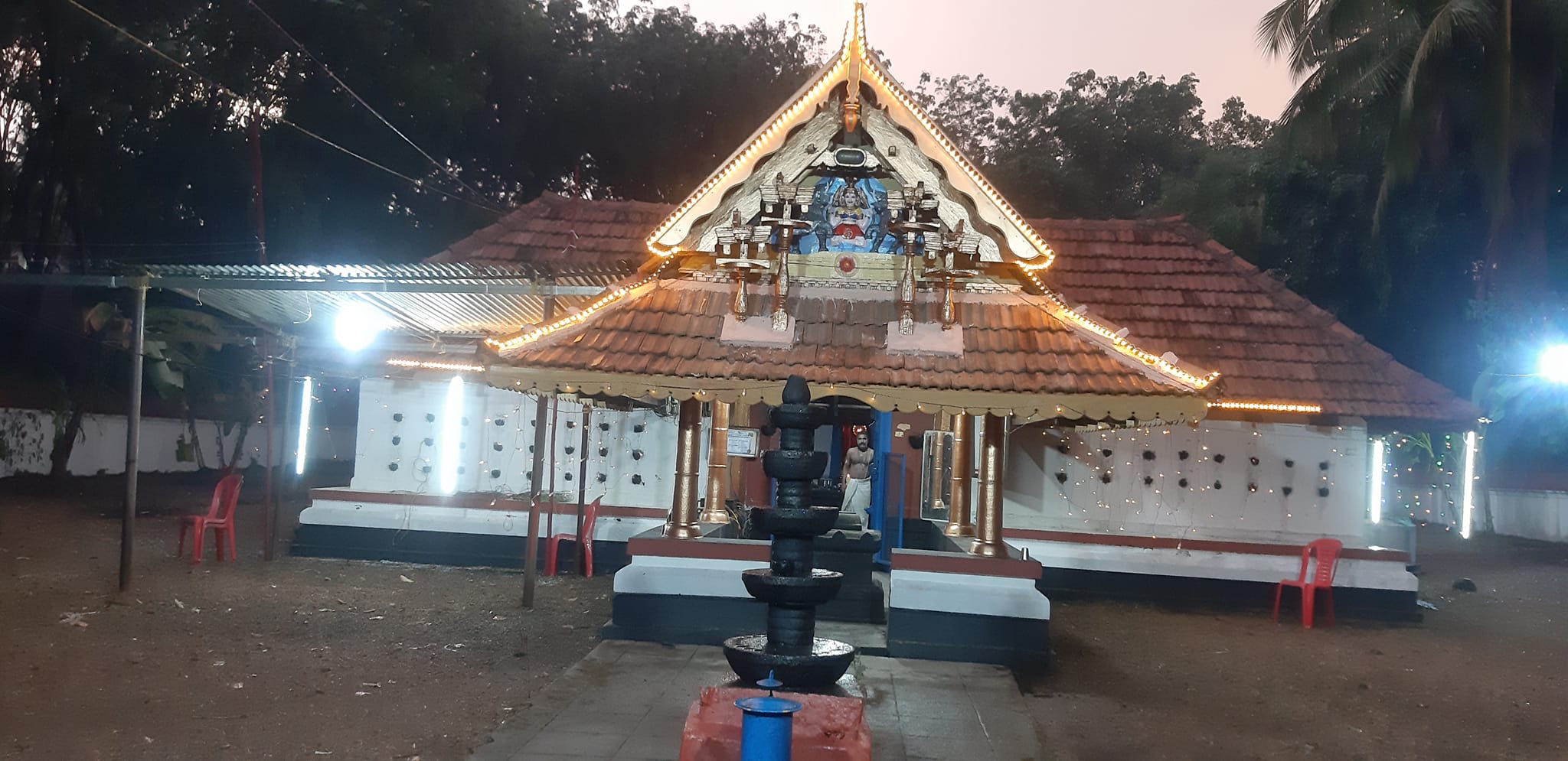 Kadavoor  Sree devi Temple Ernakulam Dresscode