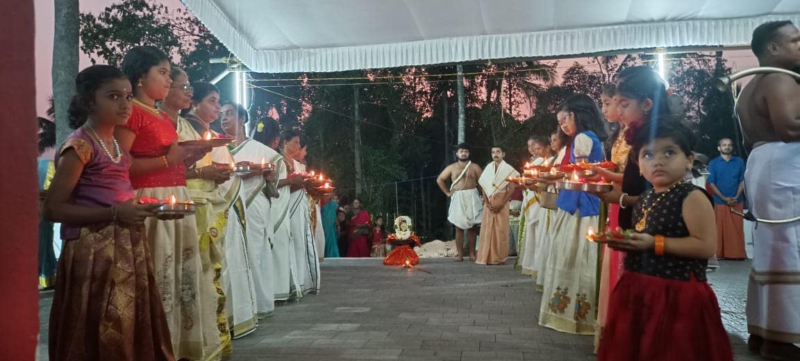 Kadavoor  Sree devi Temple Ernakulam Dresscode