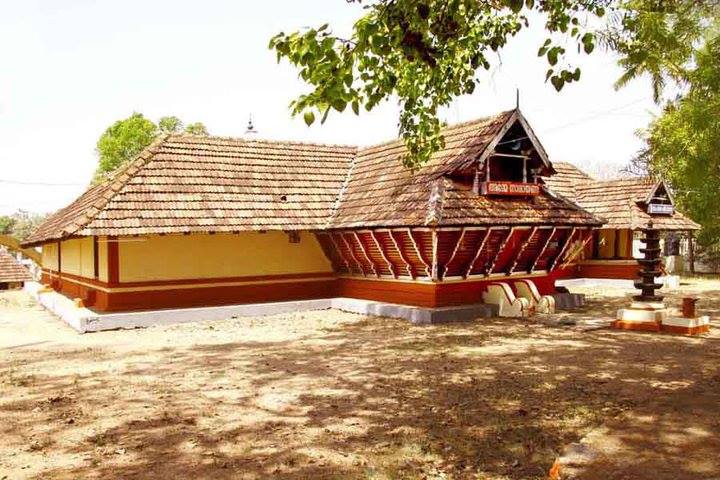 Mudakuzha  Sree krishna Temple Ernakulam