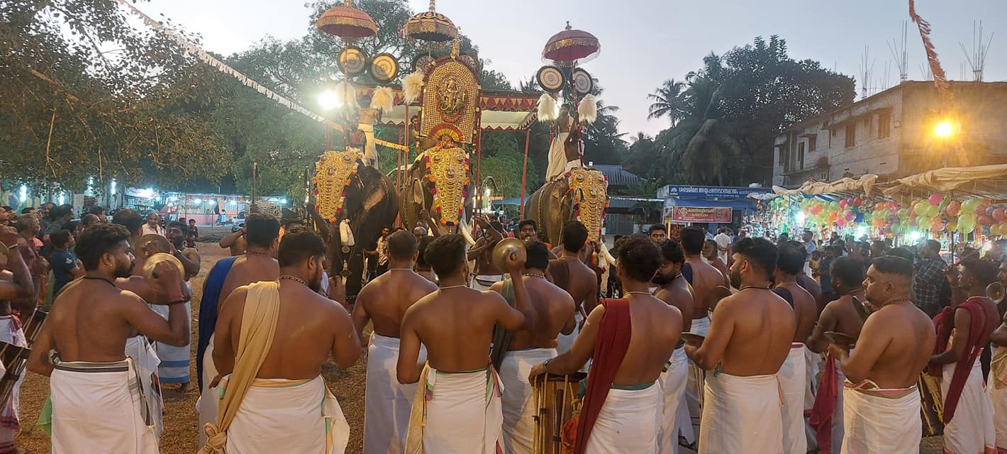  Kaninadu mahadeva Temple Ernakulam Dresscode