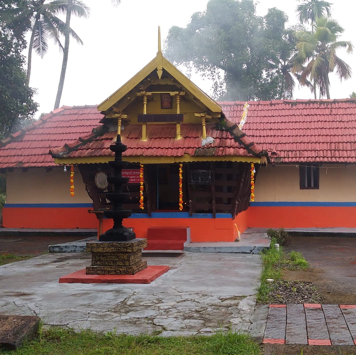 Peringalakkavu Sree Bhagavathy  Temple Ernakulam