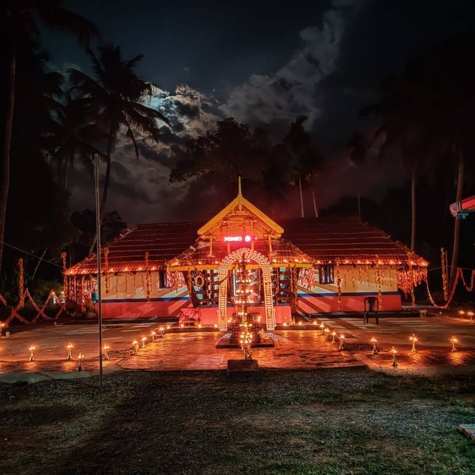 Peringalakkavu Sree Bhagavathy  is an Shakthi god in Hinduism