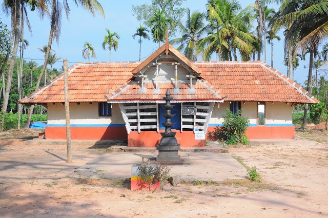 Images of Ernakulam  Peringalakkavu Sree Bhagavathy  Temple 