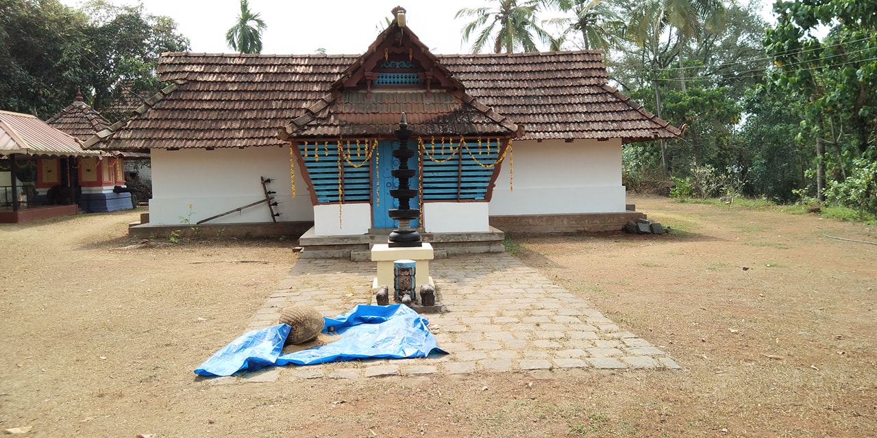 Pallikkara Sree Mahadeva is an Shakthi god in Hinduism