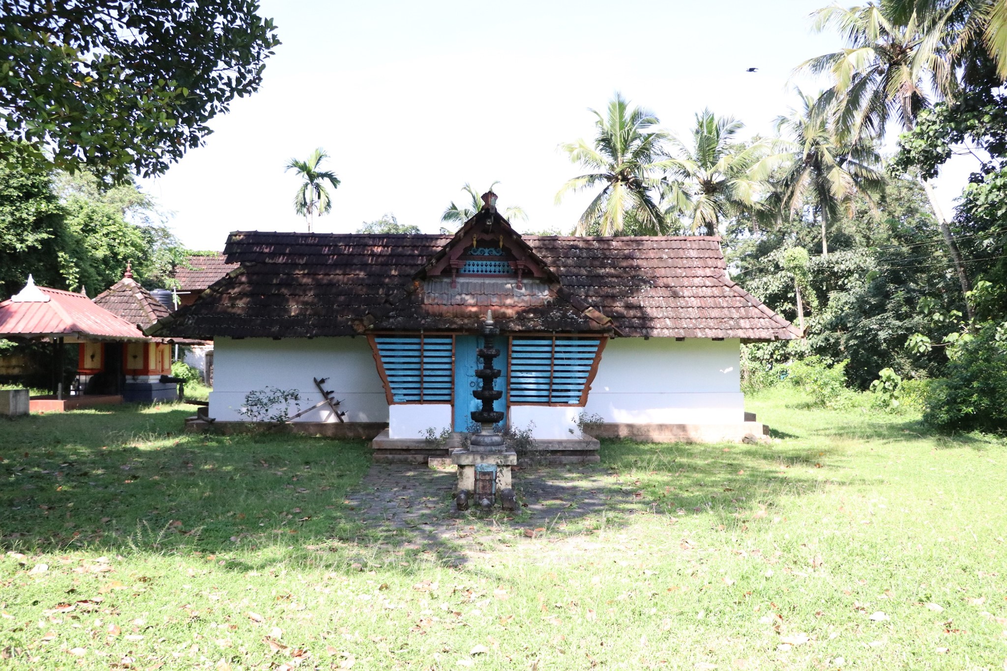 Pallikkara Sree mahadeva Temple Ernakulam Dresscode