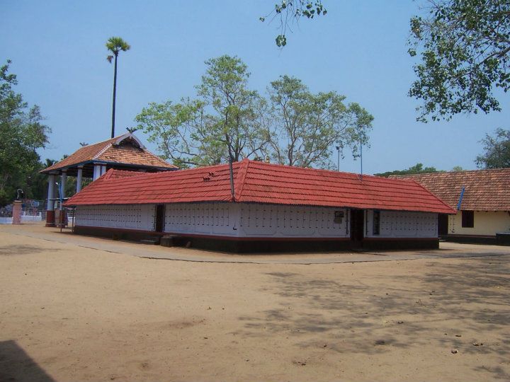 Images of Ernakulam  Nayarambalam Bhagavathy Temple 