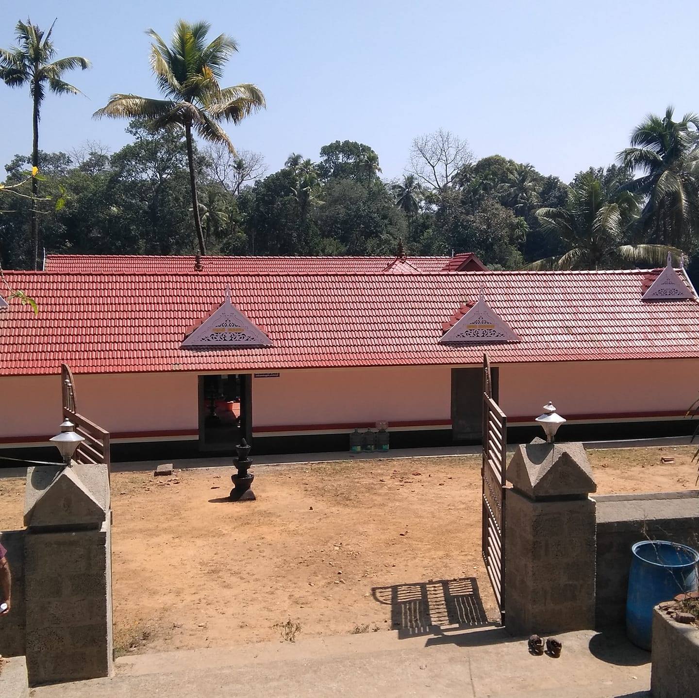 Parappuzhakkavu Bhagavathi Sastha  Temple Ernakulam