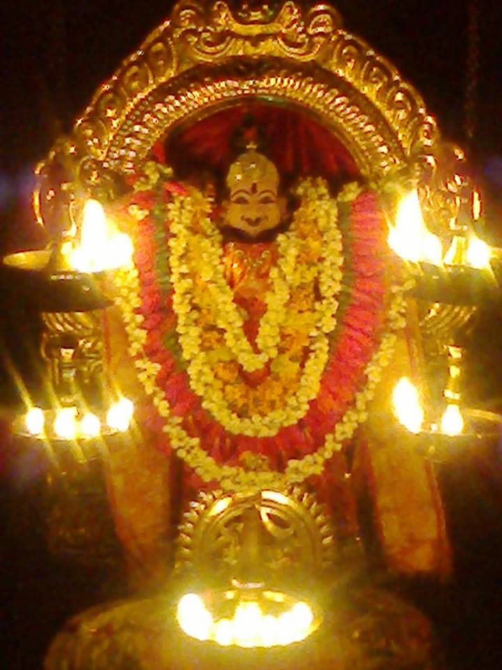 Cheenam Chira devi Temple Ernakulam Dresscode