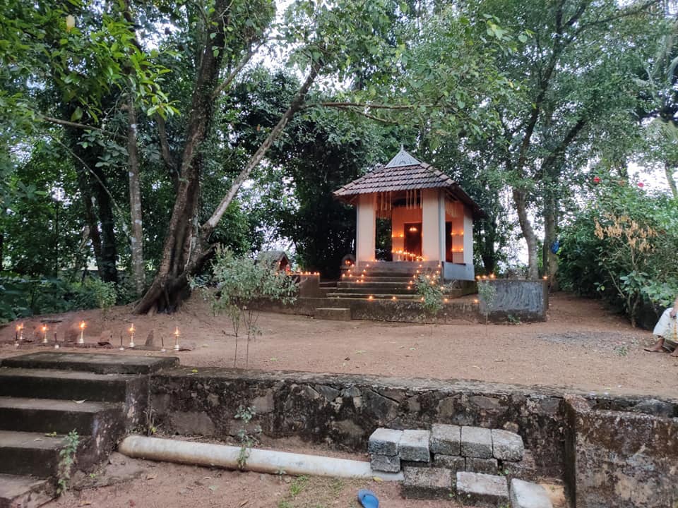  Vasudevapuram vishnu Temple Ernakulam Dresscode