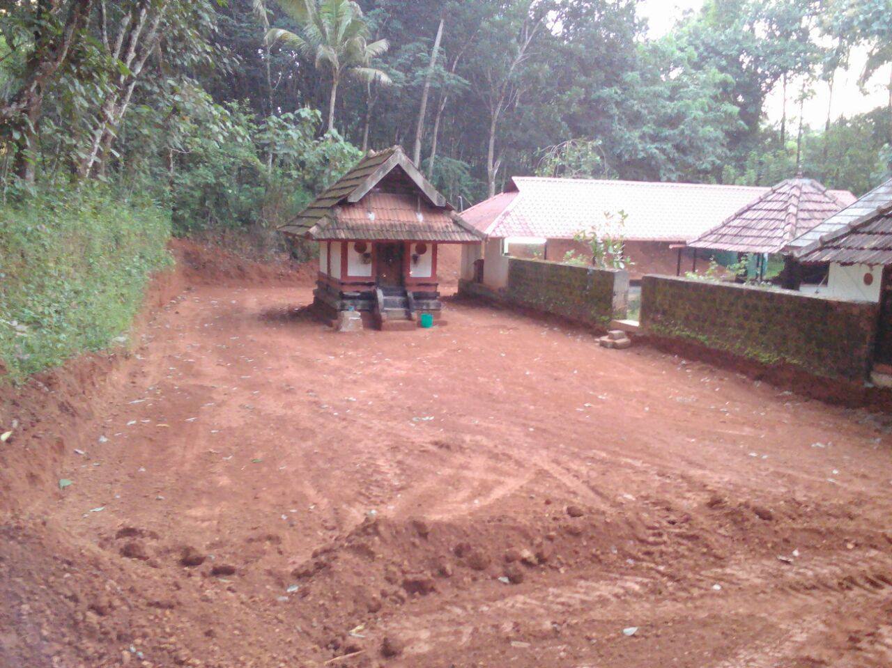  Kuzhivelil Temple in Kerala