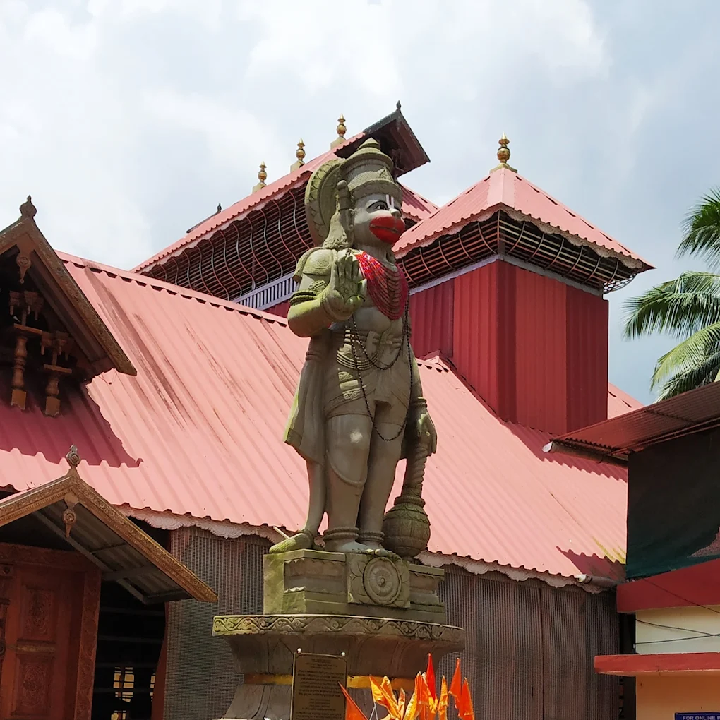 Three-headed idol of Lord Dattatreya at Sri Datta Anjaneya Temple