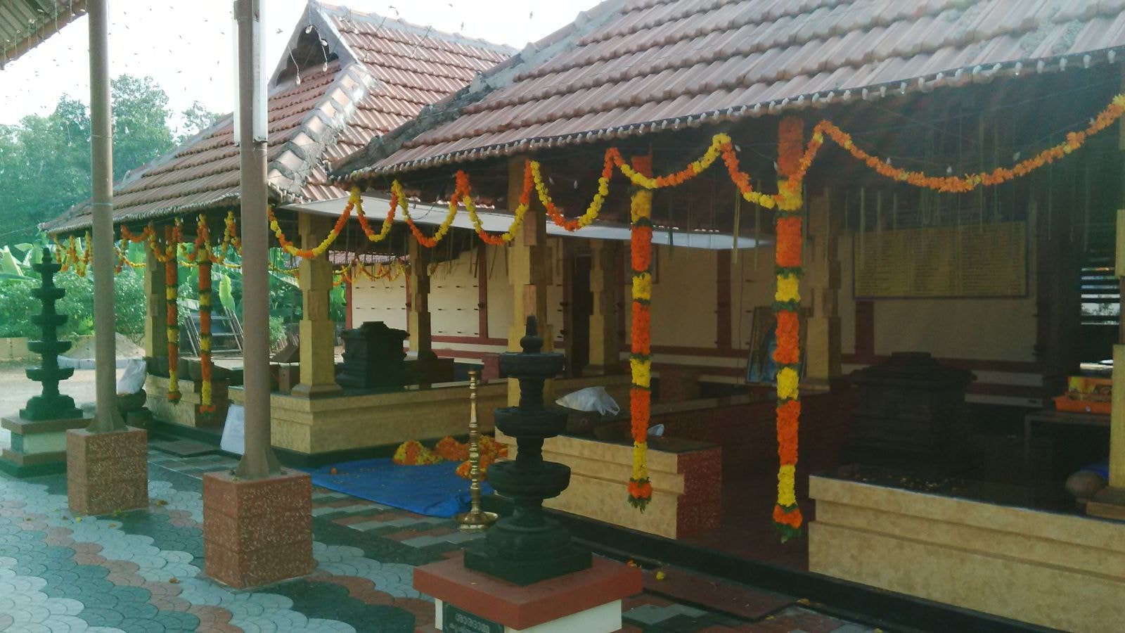 Sree Kandoth Vallivattam Shiva is an Shakthi Devi in Hinduism