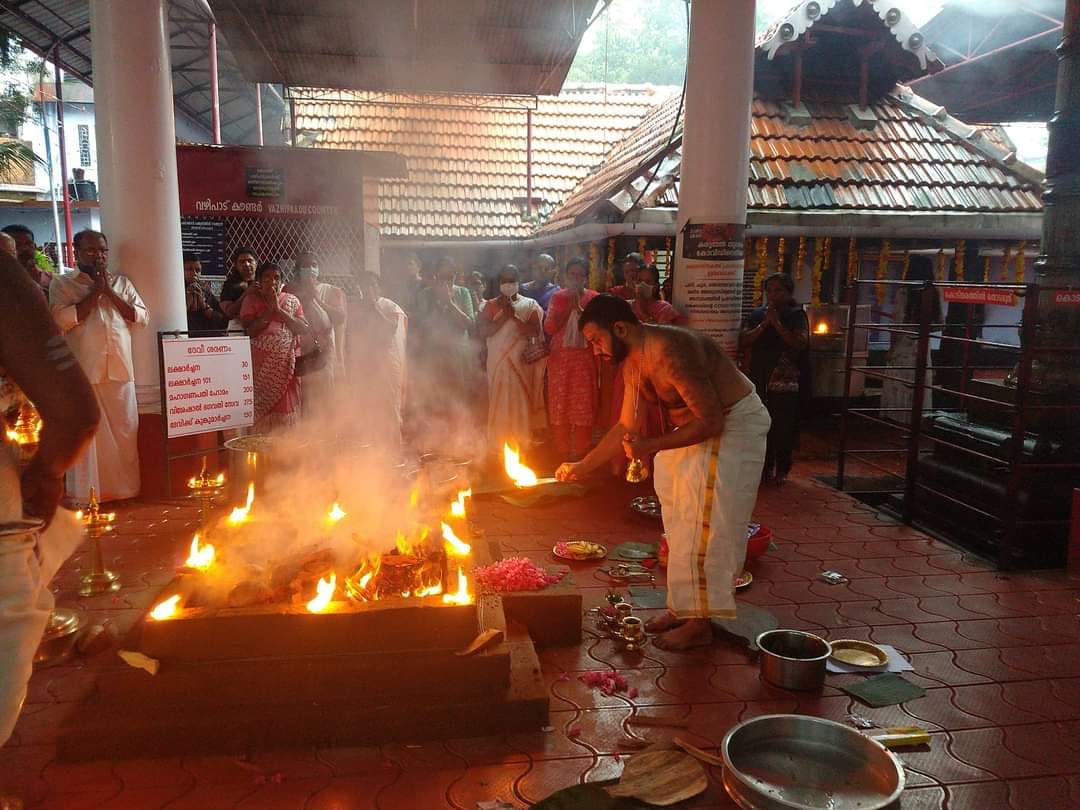 Images of Ernakulam Paramara Devi Temple