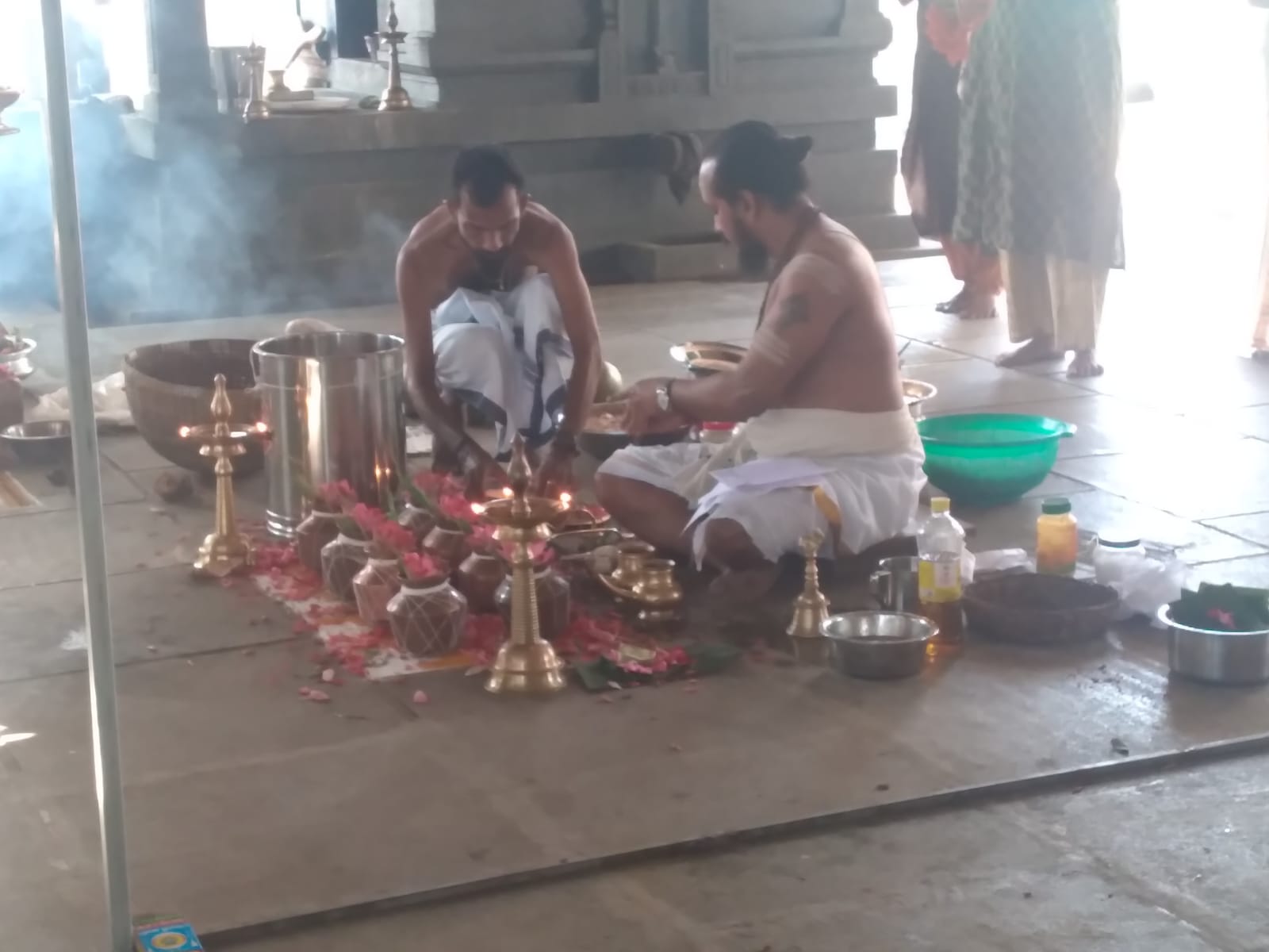 Images of Ernakulam Nechikkattu Kavu Bhagavathi Panchamoorthy Temple