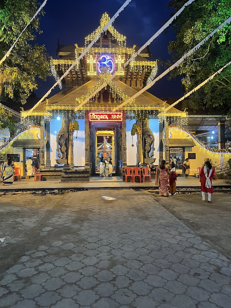 Thalappoli Mahotsvam Anchumana Devi Temple Edappally Ernakulam Kerala