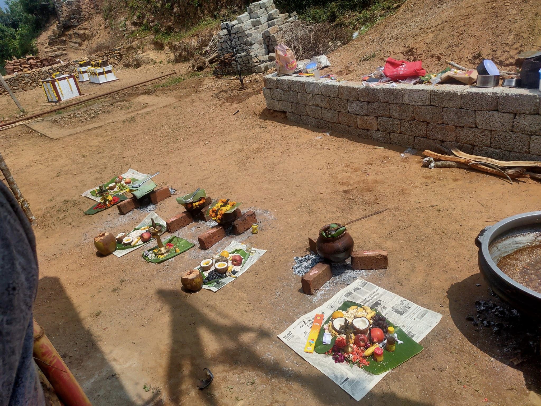 Kuttikkanam Kaavilamma   Temple  Idukki Dresscode