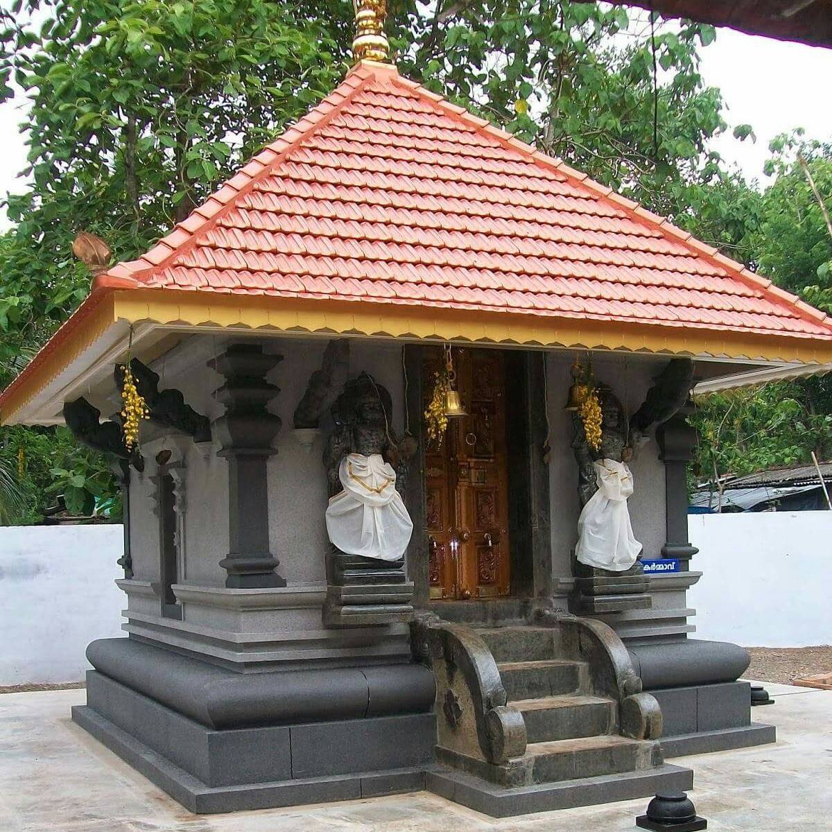 Puthiyakavu Sree Bhagavathi Nagaraja Temple in Kerala