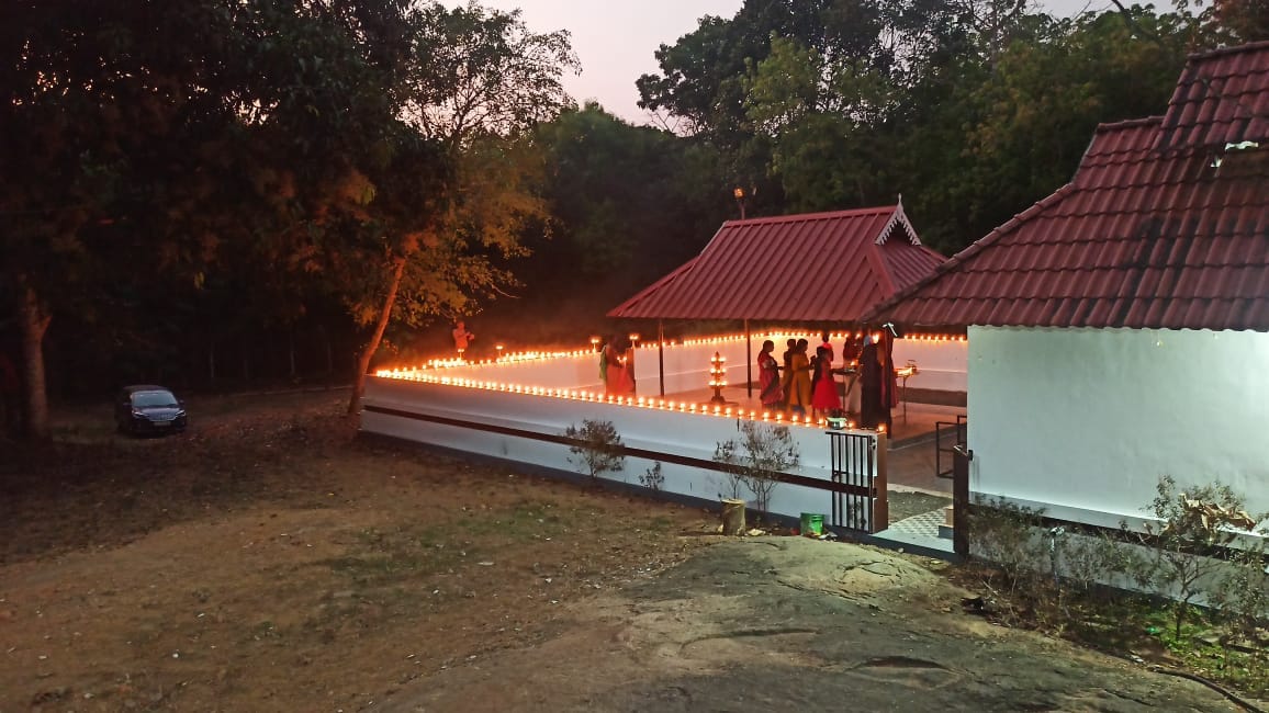 Kaithakkulangara Bhagavathi is an Shakthi lord in Hinduism