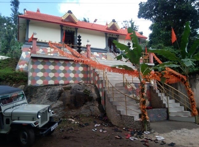 Anakkallu  Dharma Shastha    Temple  Idukki Dresscode