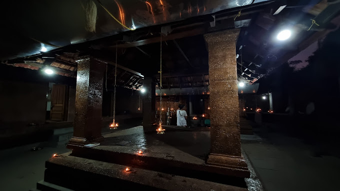 Images of kannur  moloth sree shankaranarayana krishna Temple