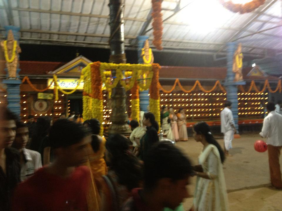 Images of kannur kadalayi  krishna Temple