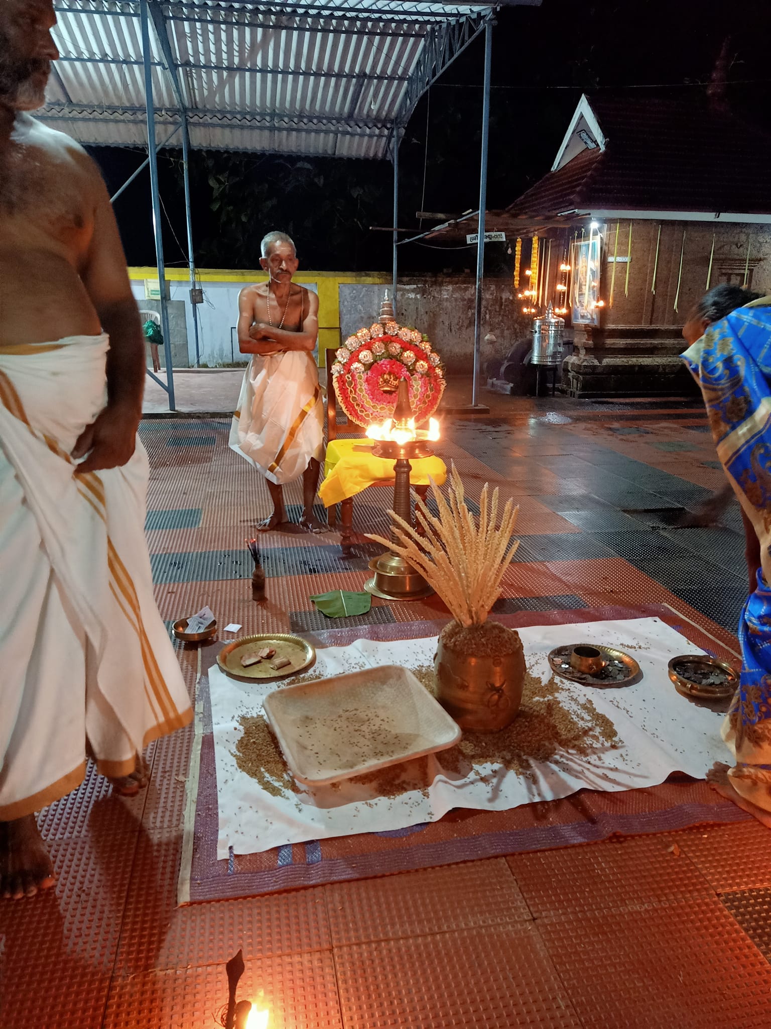 Images of kannur Peravoor Sree krishna Temple