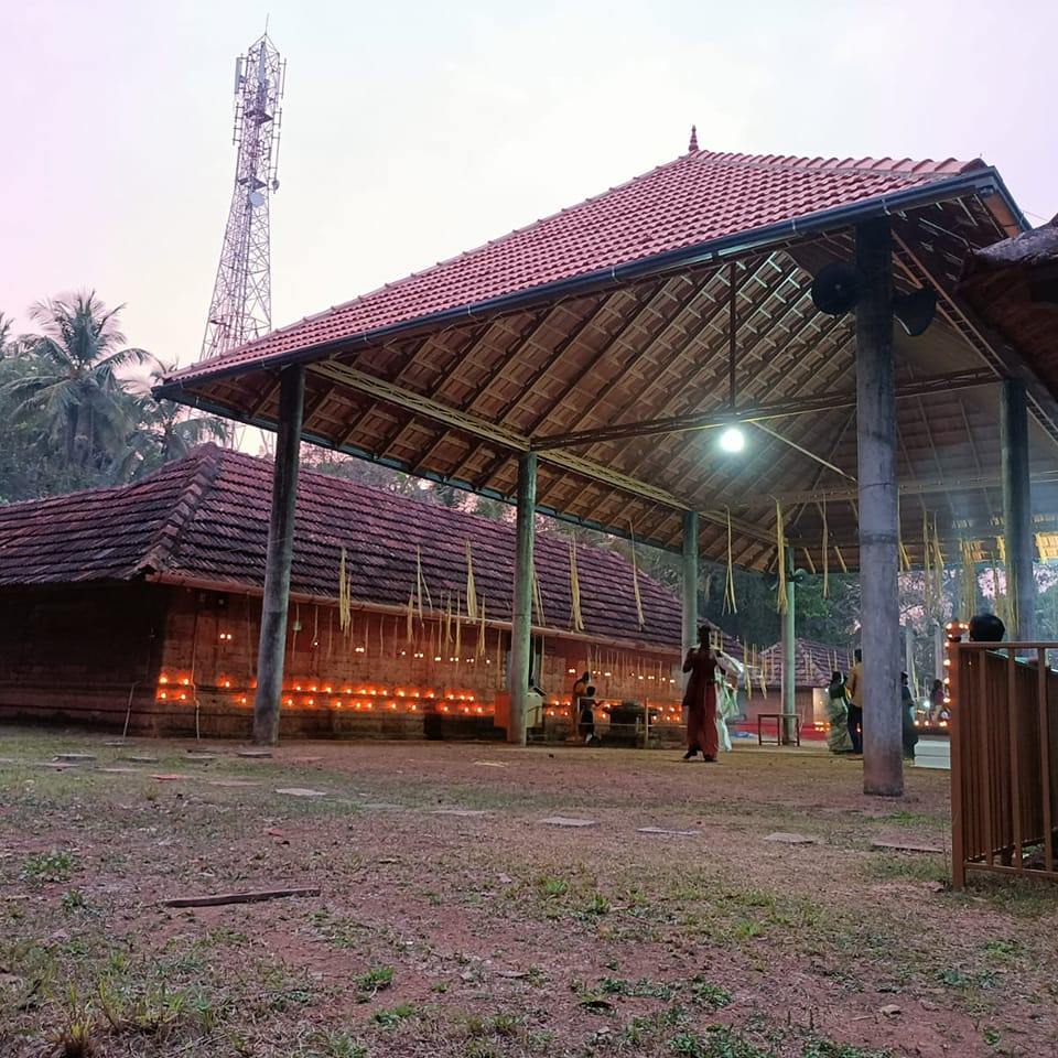 Valluvan Kadavu Sree Muthappanis an Shakthi diety in Hinduism