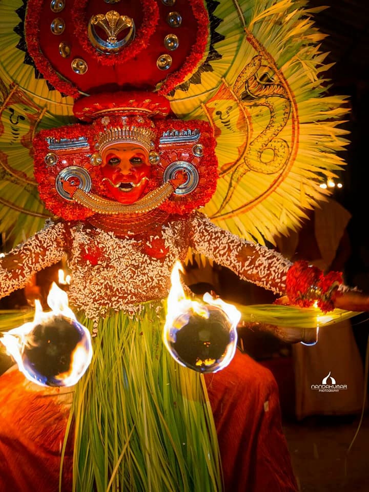 Paarappuram Sree Muthappan Madappura in Kerala